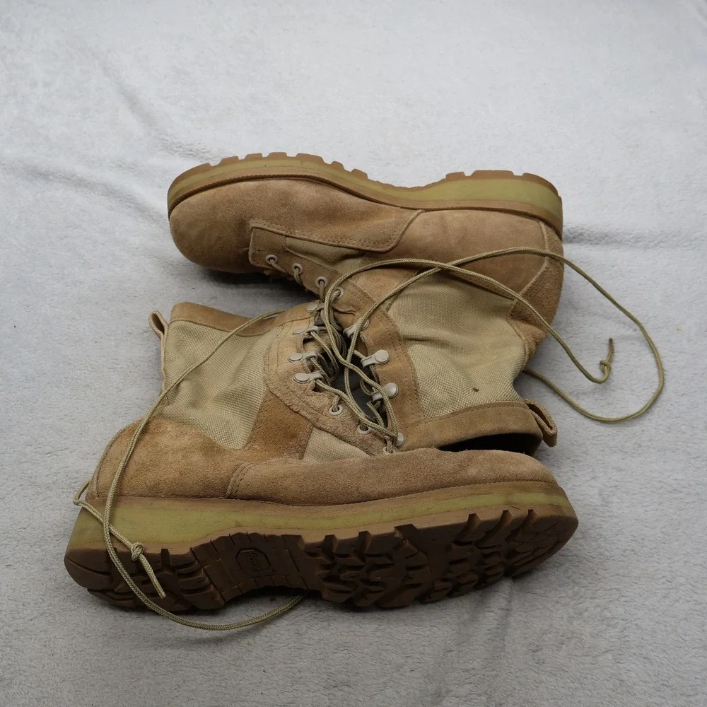 Wellco Mens 10.5 Wide Combat Boot Brown Suede Vibram Tactical Military 03-D-0322